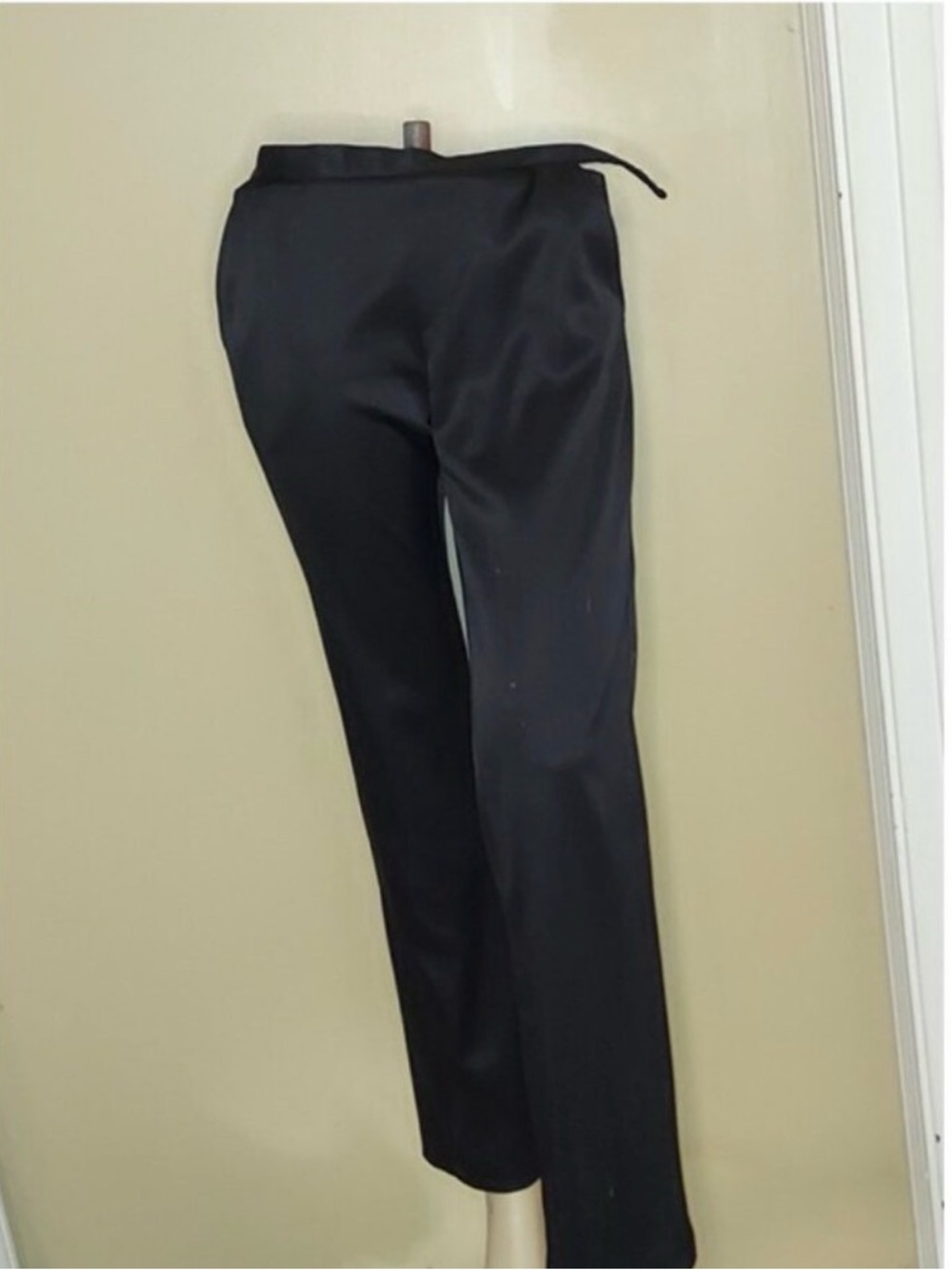 BCBGMaxAzria Black Straight Leg Dress Pants